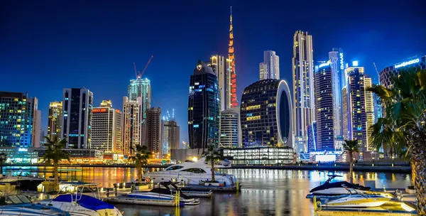 Dubai International Boat Show 2026 yacht charter
