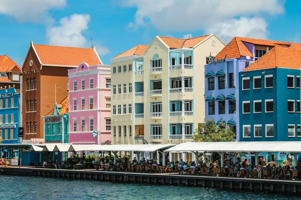 Curacao Yacht — Guide gallery — image 2 of 3
