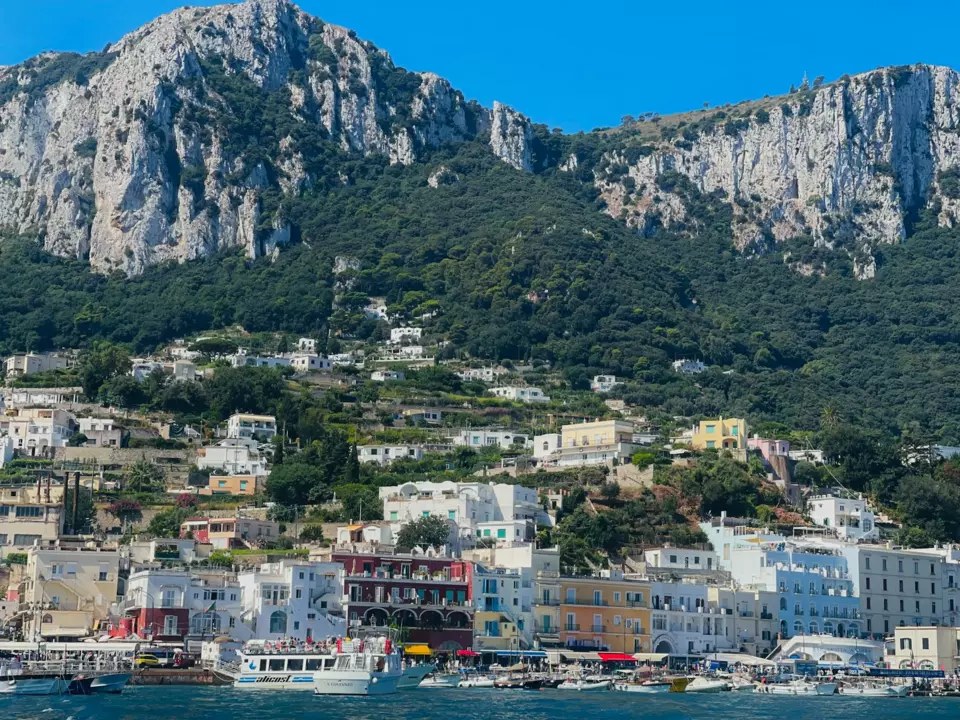 Capri Yacht — Guide gallery — image 3 of 3