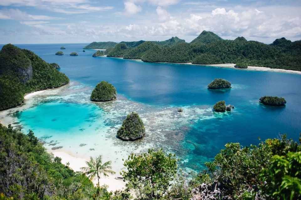 Raja Ampat Yacht — Guide gallery — image 1 of 3