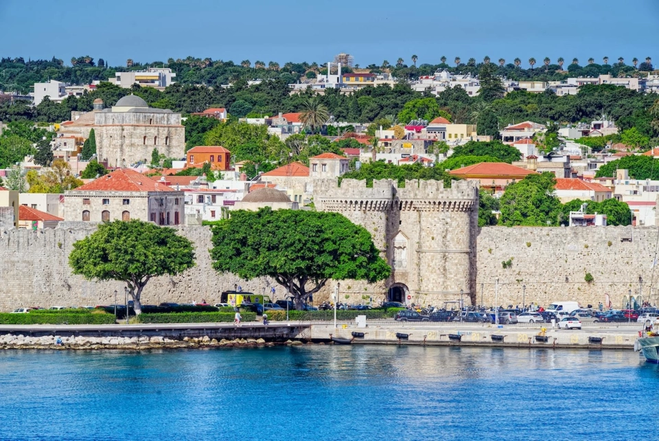 Rhodes Yacht — Guide gallery — image 3 of 3