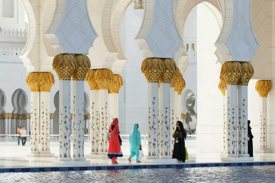 Abu Dhabi Yacht — Guide gallery — image 2 of 3