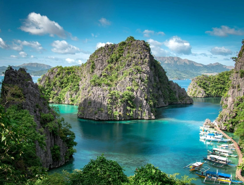 Coron Yacht — Guide gallery — image 1 of 3