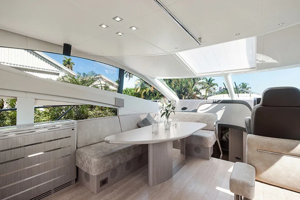 Long Way Round, 2015 Sunseeker 68 Sport Yacht, photo 5