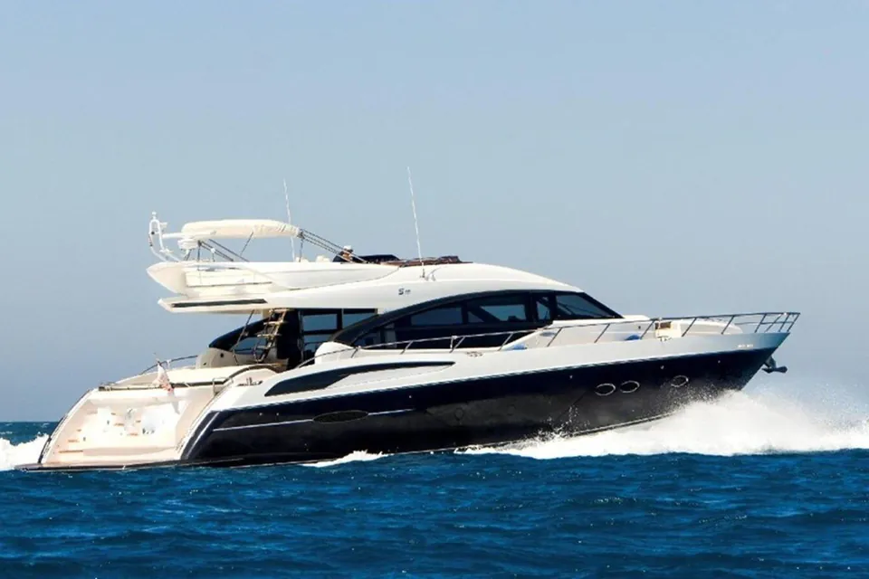 Navy, 2015 Princess S72, photo 1