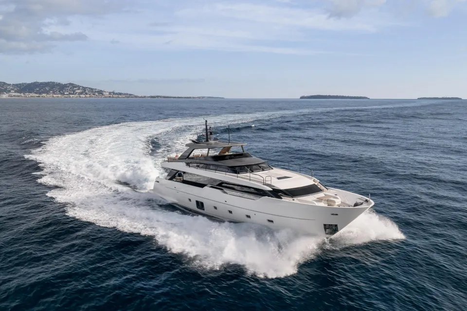Ice of London, 2025 Sanlorenzo SL96 Asymmetric, photo 2