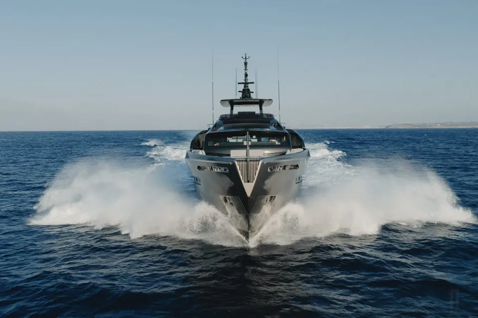 Byeee, 2024 Pershing GTX116, photo 2