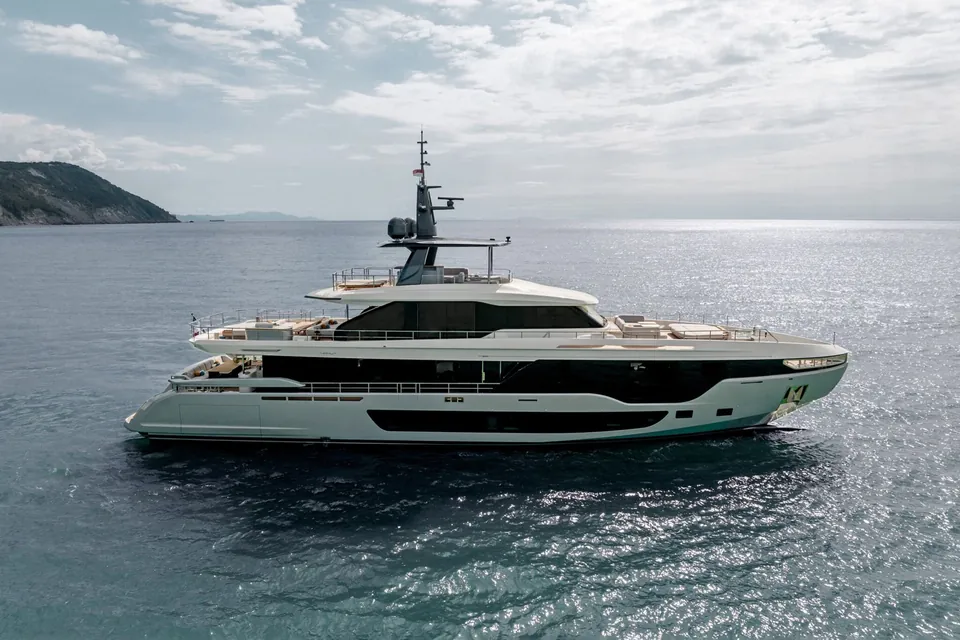 Ocean One, 2023 Azimut Grande 36M, photo 3