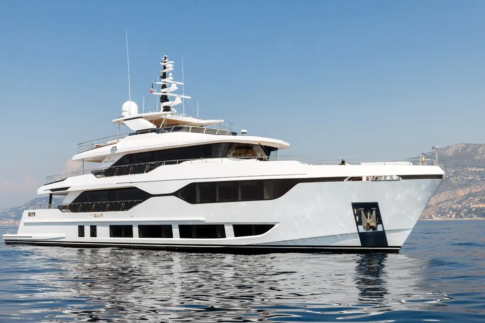 Geulunel, 2025 Majesty Yachts Majesty 120, photo 26