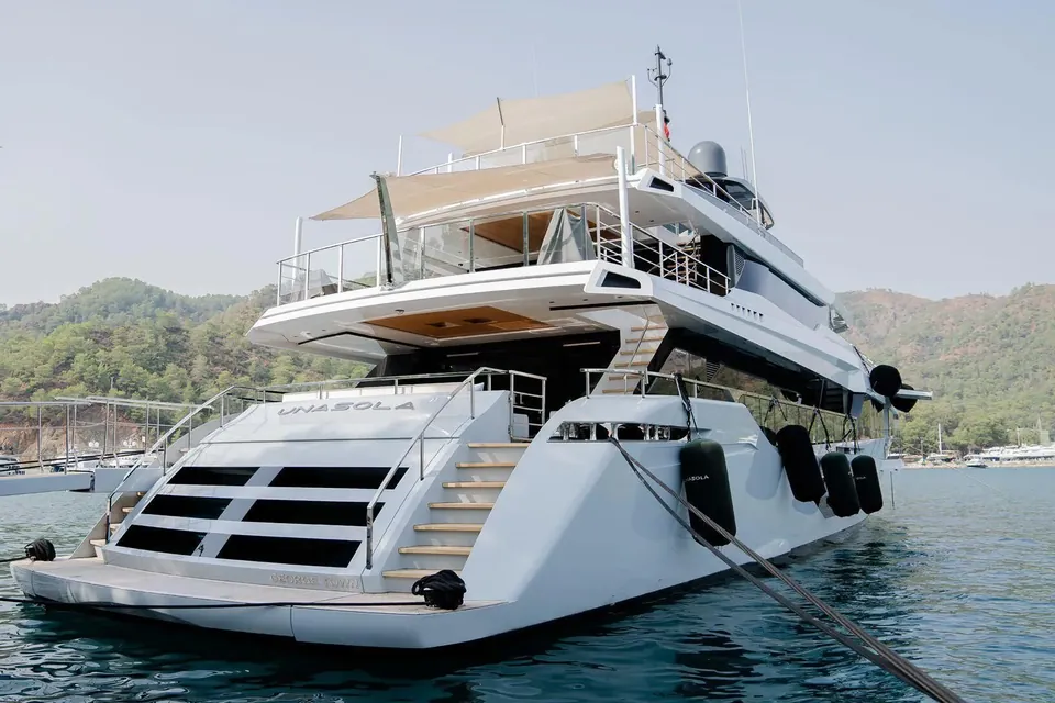 Unasola, 2017 Mangusta Oceano 43, photo 1