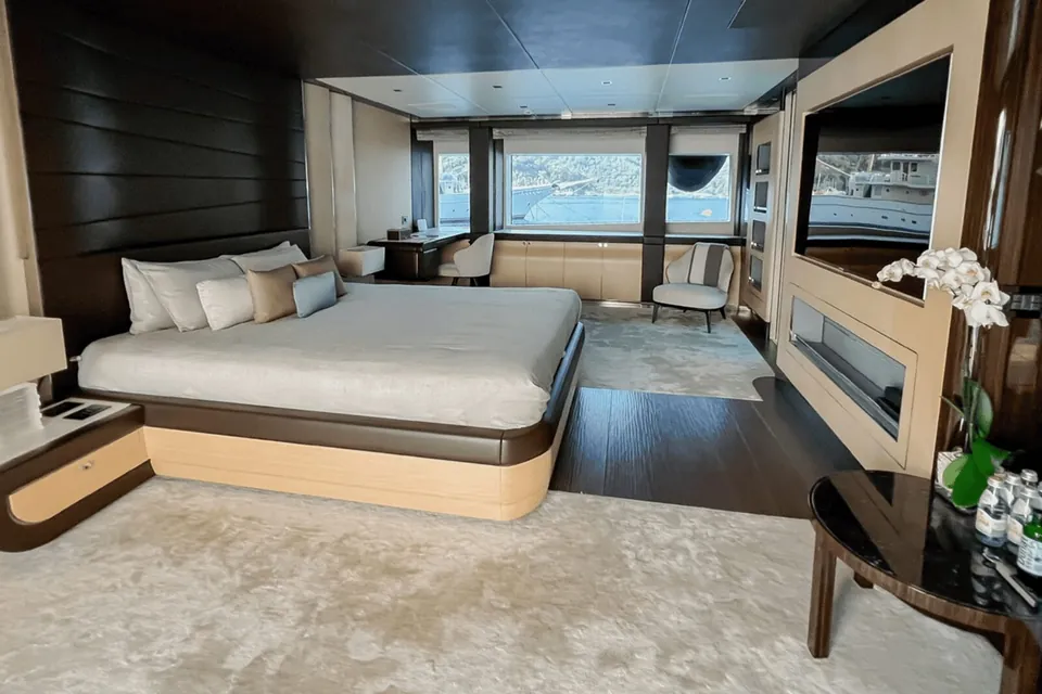 Unasola, 2017 Mangusta Oceano 43, photo 19