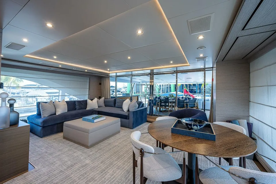 Cofina, 2016 Benetti Classic Supreme 132', photo 2