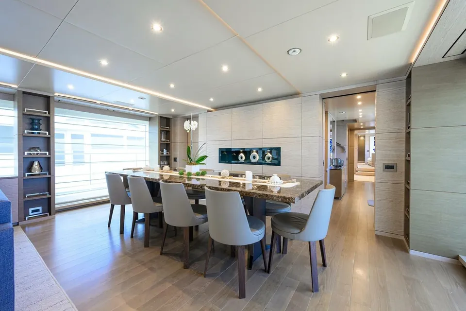 Cofina, 2016 Benetti Classic Supreme 132', photo 9