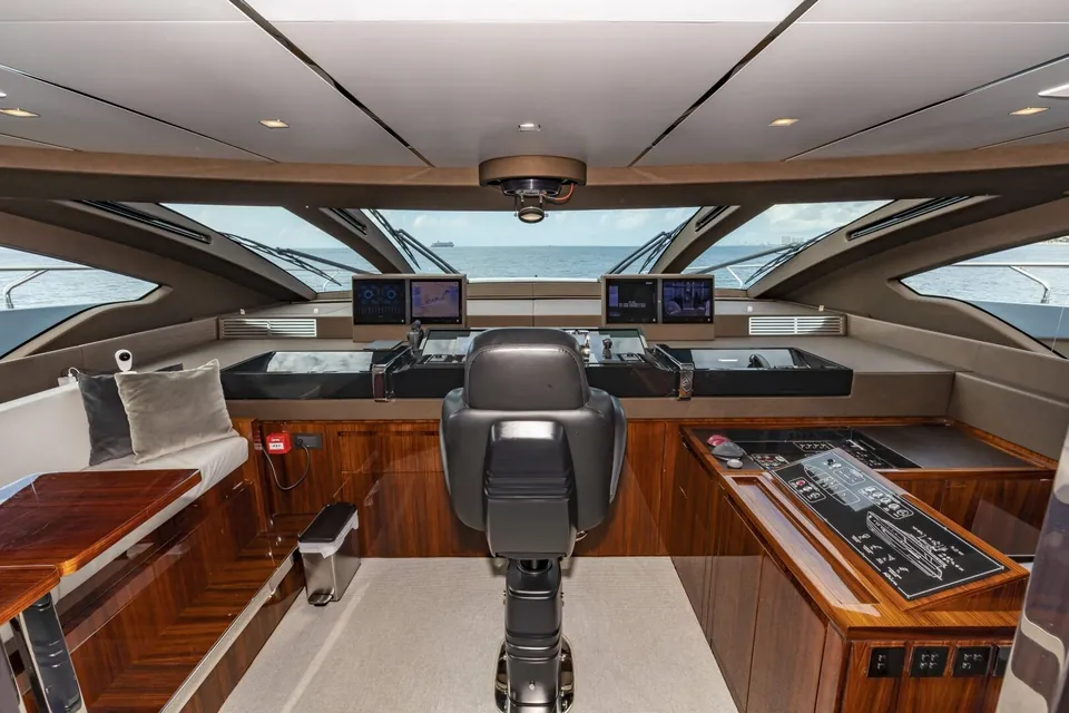 No Surrender, 2020 Riva 110' Dolcevita, photo 17