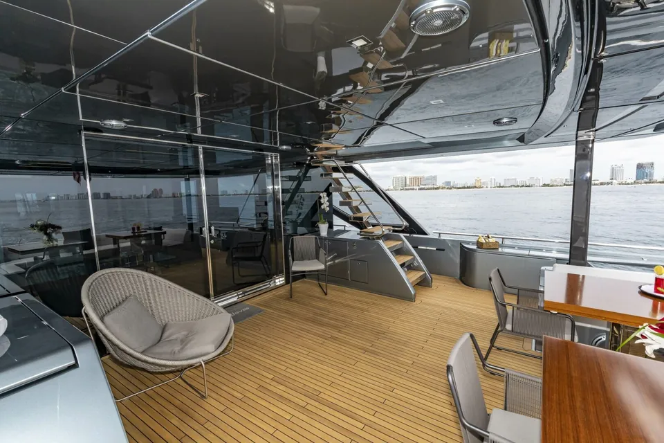 No Surrender, 2020 Riva 110' Dolcevita, photo 28