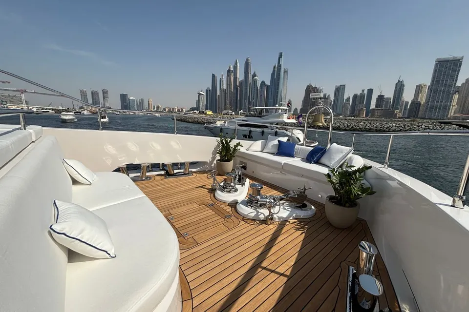 2025 Majesty Yachts 112 Terrace, photo 12