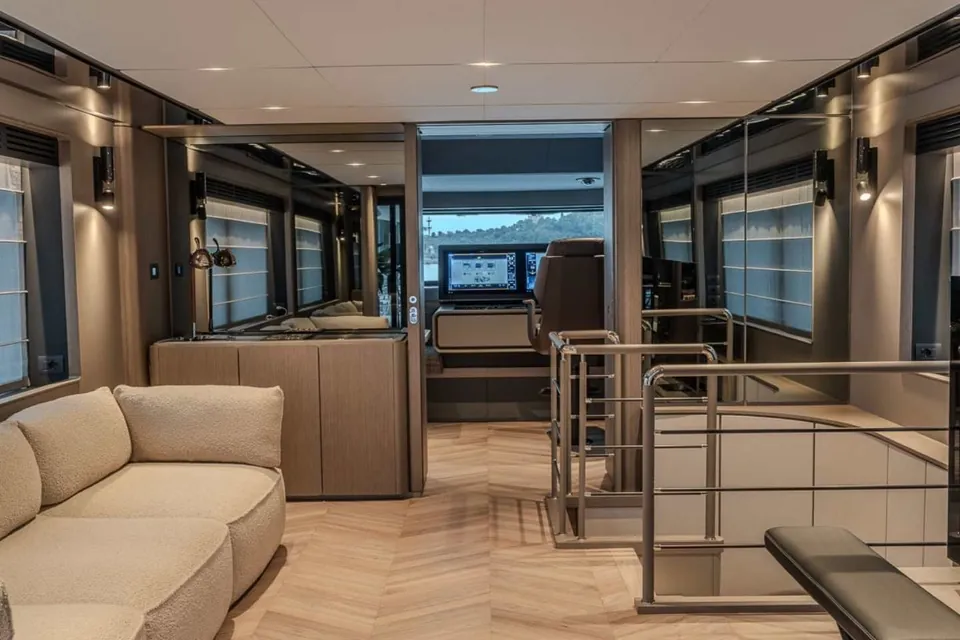 Adrenalina, 2025 Ferretti Infynito 90, photo 14