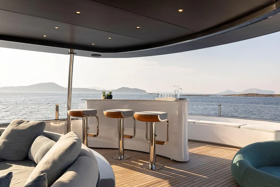 Tamanya, 2023 Azimut Grande Trideck, photo 6