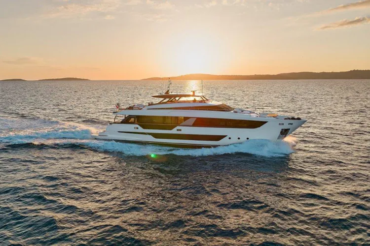 Epic, 2021 Ferretti 1000, photo 6