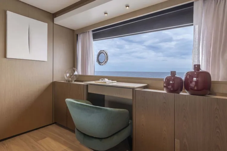 Epic, 2021 Ferretti 1000, photo 21
