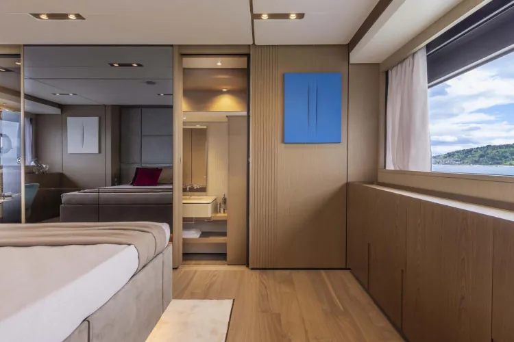 Epic, 2021 Ferretti 1000, photo 22