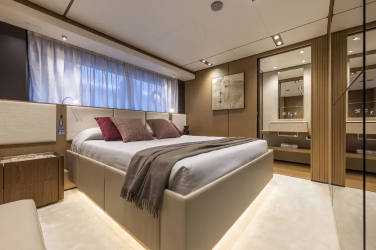 Epic, 2021 Ferretti 1000, photo 24