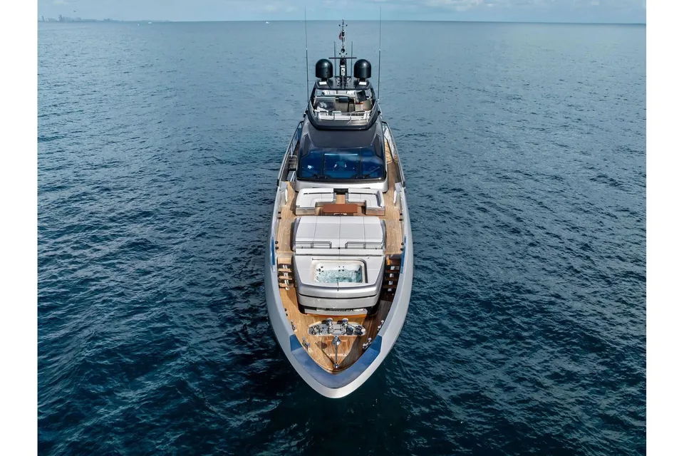 Euro, 2024 Riva 130' Bellissima, photo 2
