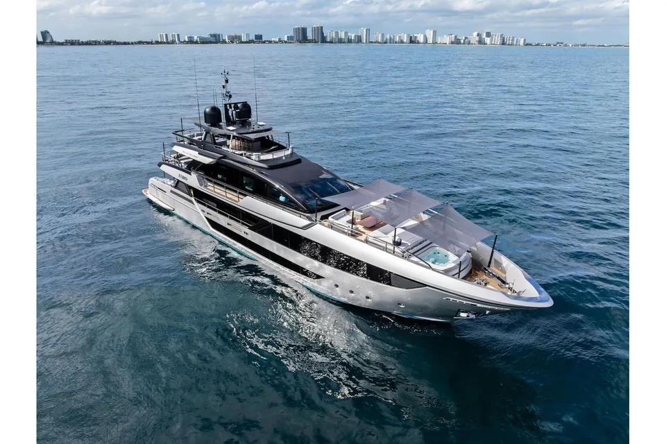 Euro, 2024 Riva 130' Bellissima, photo 8