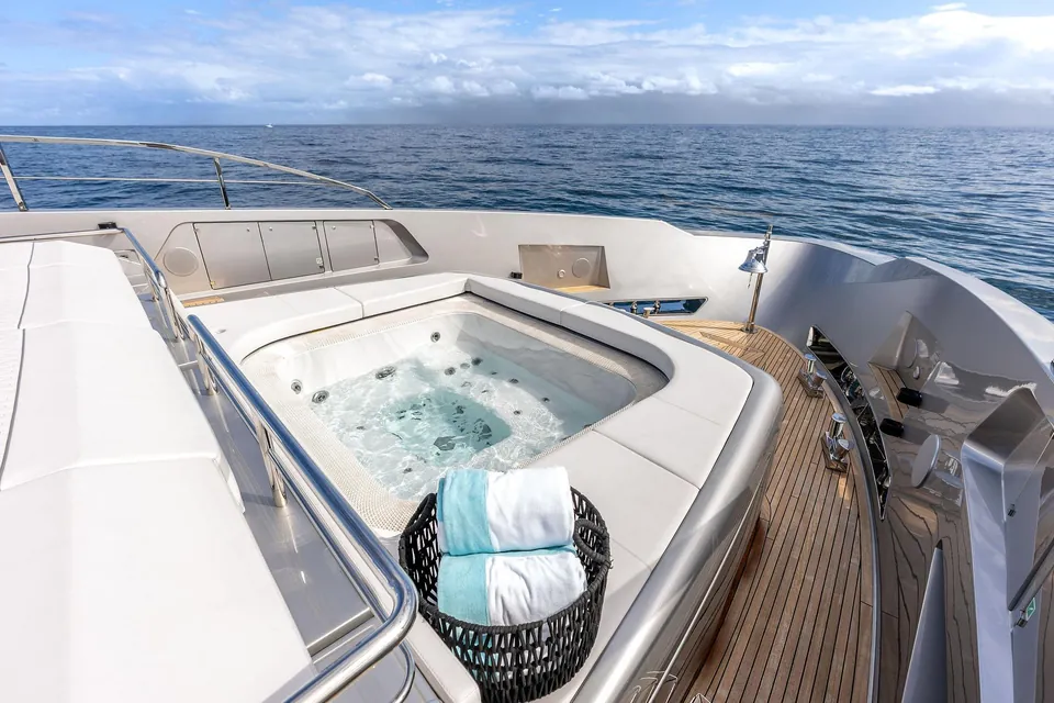 Euro, 2024 Riva 130' Bellissima, photo 12