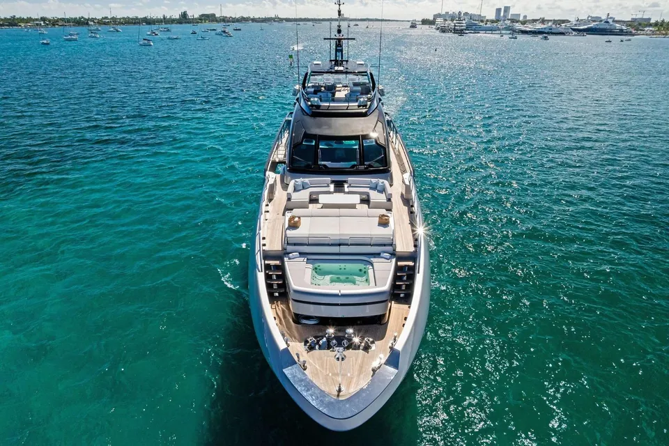 Tenacious, 2025 Riva 130' Bellissima, photo 4