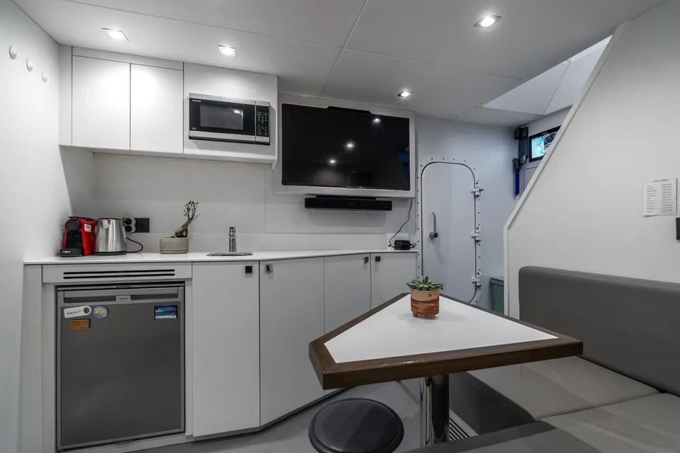 Aurelius, 2024 Sunseeker Ocean 182, photo 38
