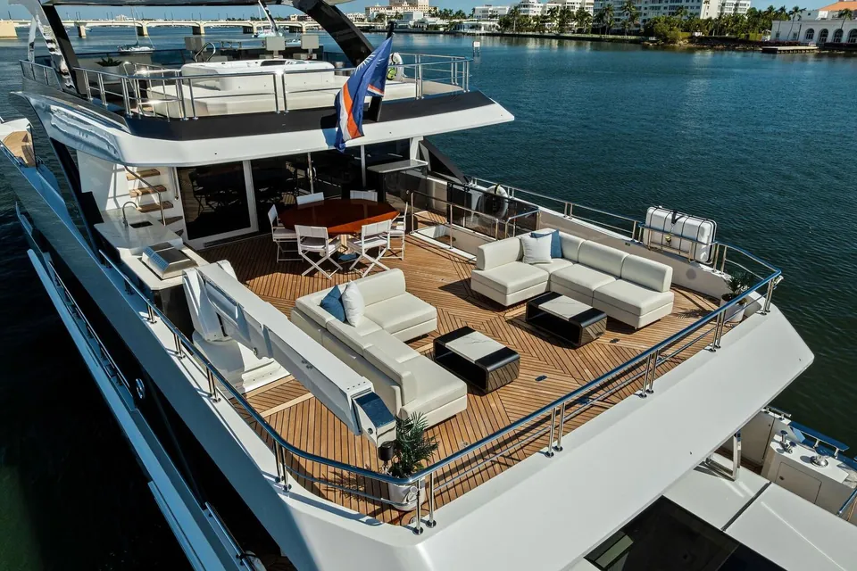 Serenity Now, 2024 Ocean Alexander 35R, photo 6