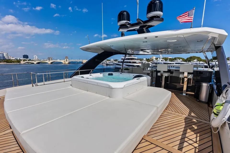 Serenity Now, 2024 Ocean Alexander 35R, photo 8