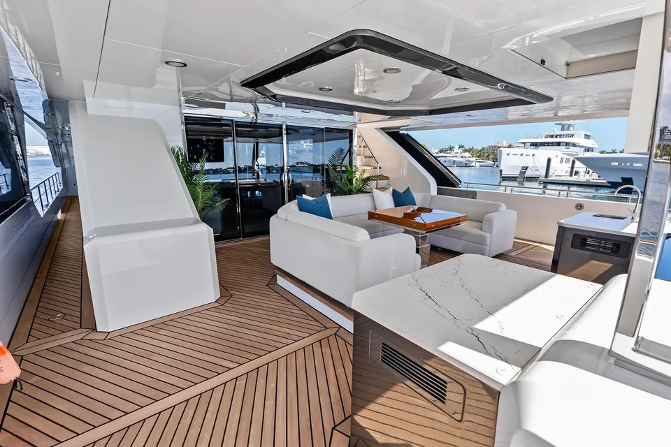 Serenity Now, 2024 Ocean Alexander 35R, photo 21