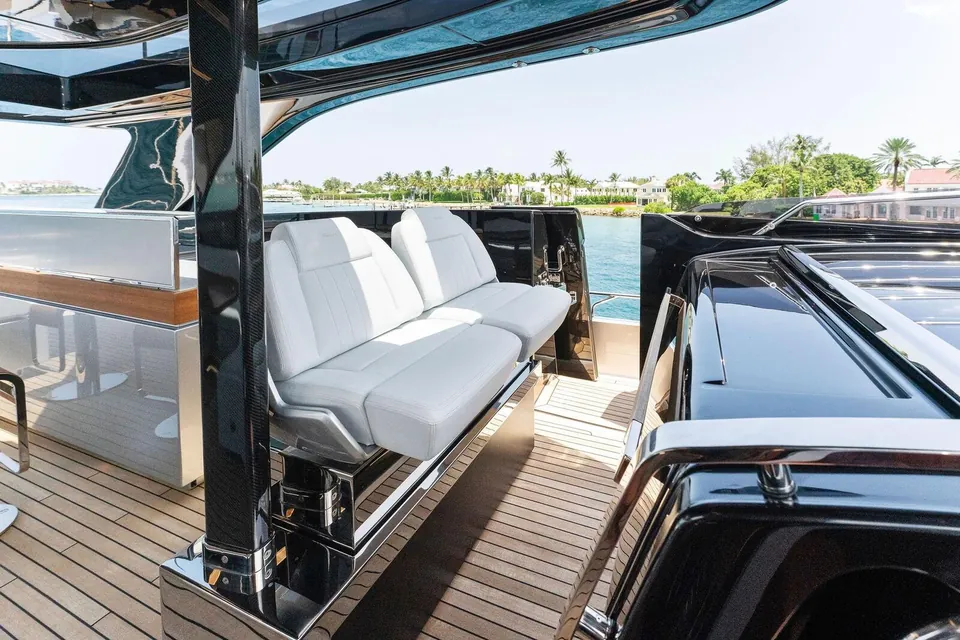 Chop Chop, 2023 Riva 110' Dolcevita, photo 8
