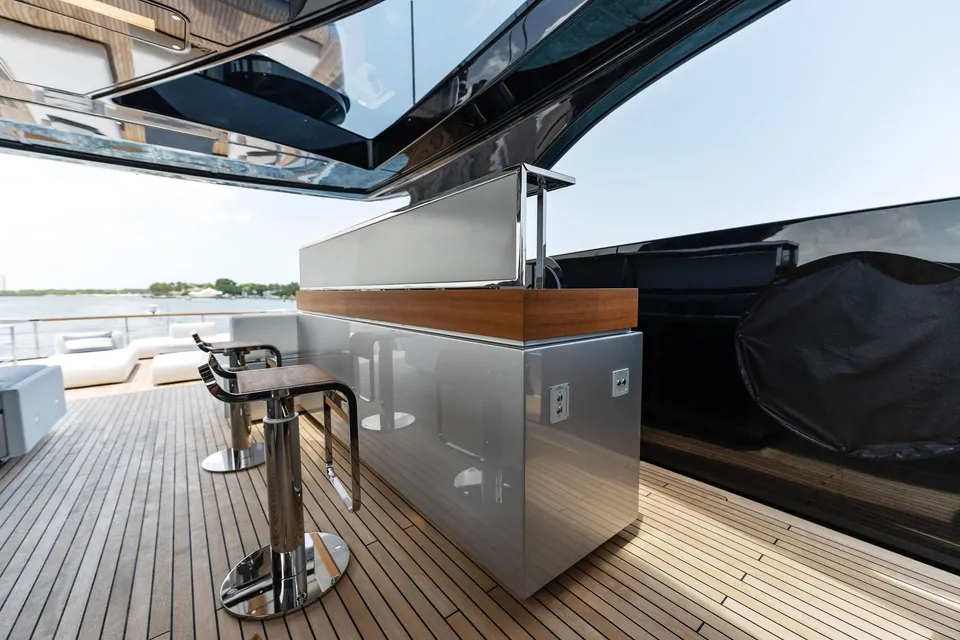 Chop Chop, 2023 Riva 110' Dolcevita, photo 15