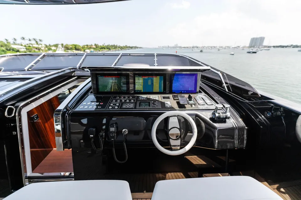 Chop Chop, 2023 Riva 110' Dolcevita, photo 17