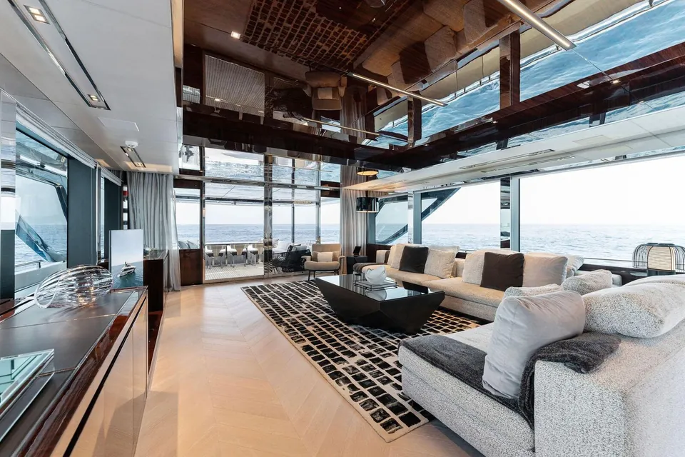 Chop Chop, 2023 Riva 110' Dolcevita, photo 33