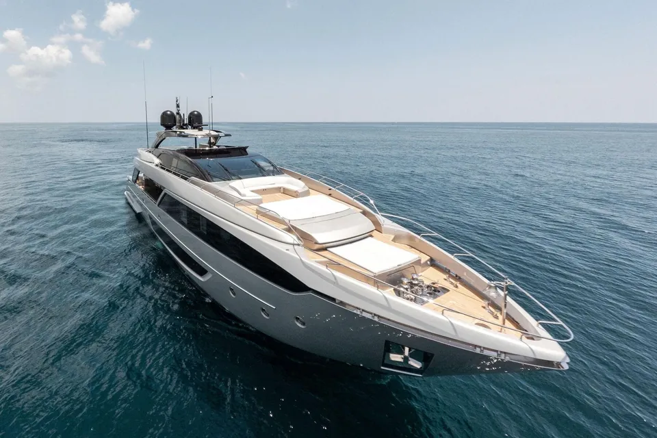 Chop Chop, 2023 Riva 110' Dolcevita, photo 110