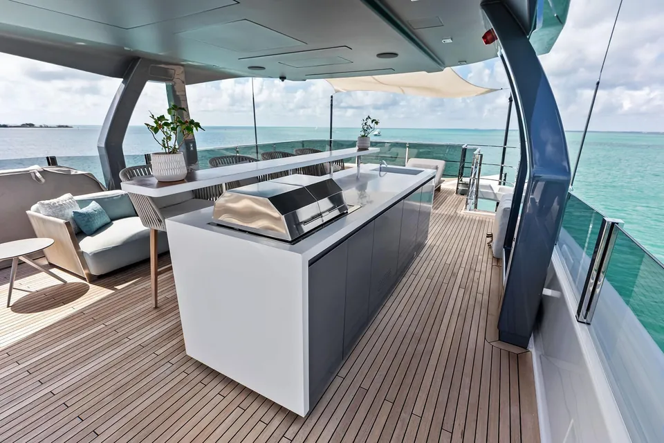 Lumpasaurus, 2023 Custom Line Navetta 33, photo 5