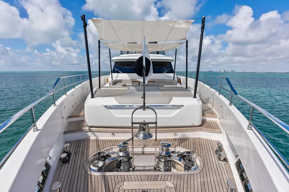 Lumpasaurus, 2023 Custom Line Navetta 33, photo 16