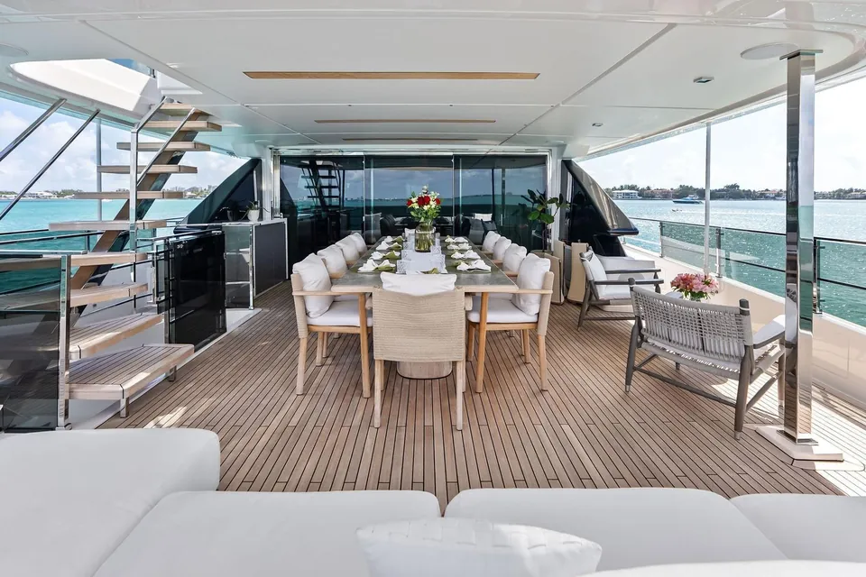 Lumpasaurus, 2023 Custom Line Navetta 33, photo 25