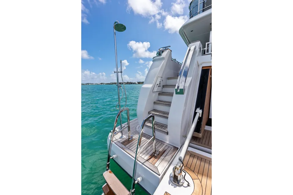 Lumpasaurus, 2023 Custom Line Navetta 33, photo 32