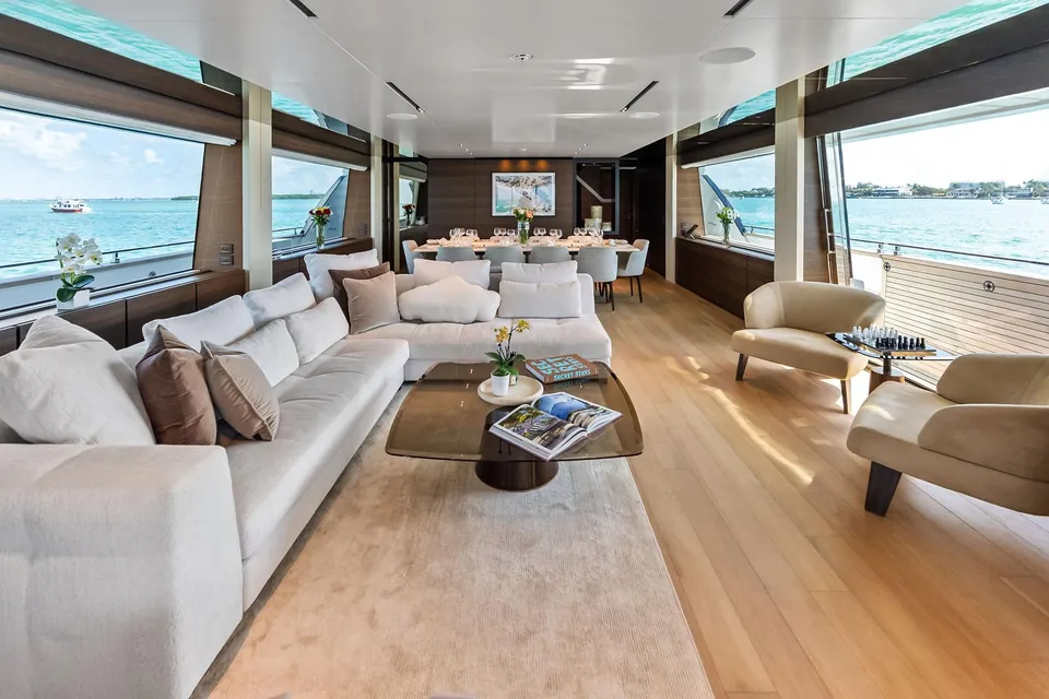 Lumpasaurus, 2023 Custom Line Navetta 33, photo 35