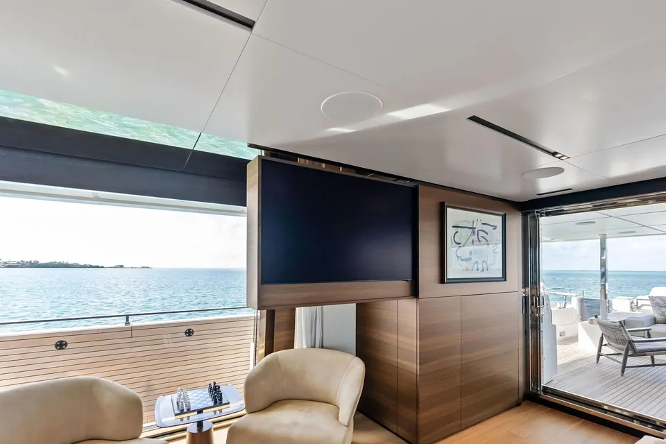Lumpasaurus, 2023 Custom Line Navetta 33, photo 39