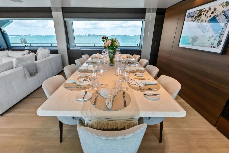 Lumpasaurus, 2023 Custom Line Navetta 33, photo 44