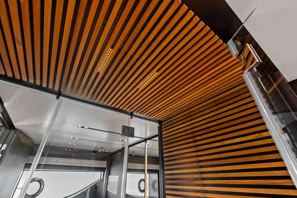 Lumpasaurus, 2023 Custom Line Navetta 33, photo 69