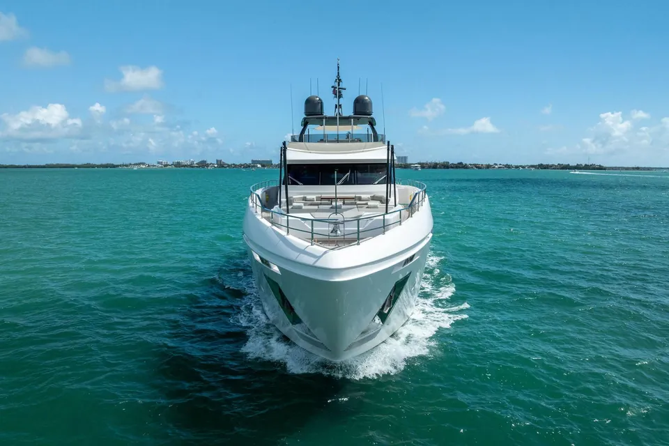 Lumpasaurus, 2023 Custom Line Navetta 33, photo 142