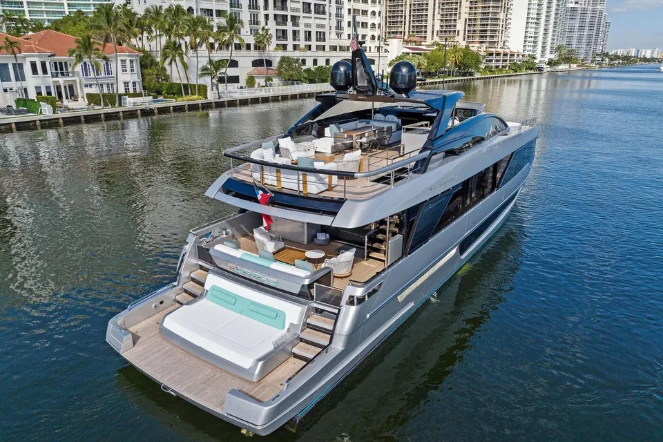 Beso, 2024 Riva 102' Corsaro Super, photo 11