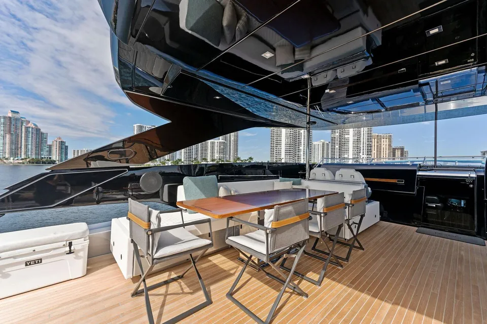 Beso, 2024 Riva 102' Corsaro Super, photo 45